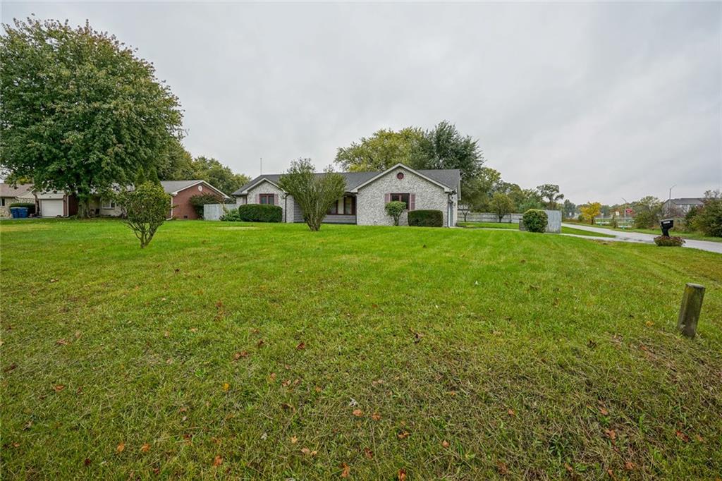 4329 Solun Road Indianapolis, IN 46221 - Photo 35 of 35 Gallery Image 35