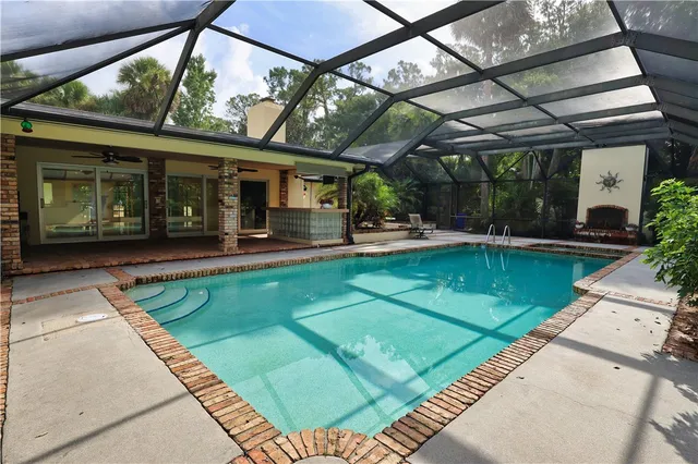 $1,998,000 | 6235 4th Street, Vero Beach, FL 32968