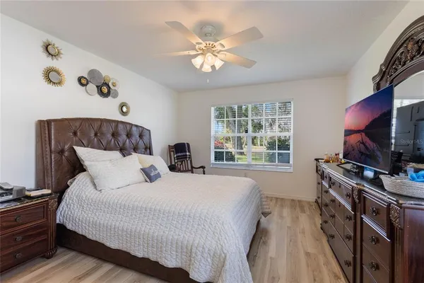 $2,000 | 615 Juniper Way, Tavares, FL 32778
