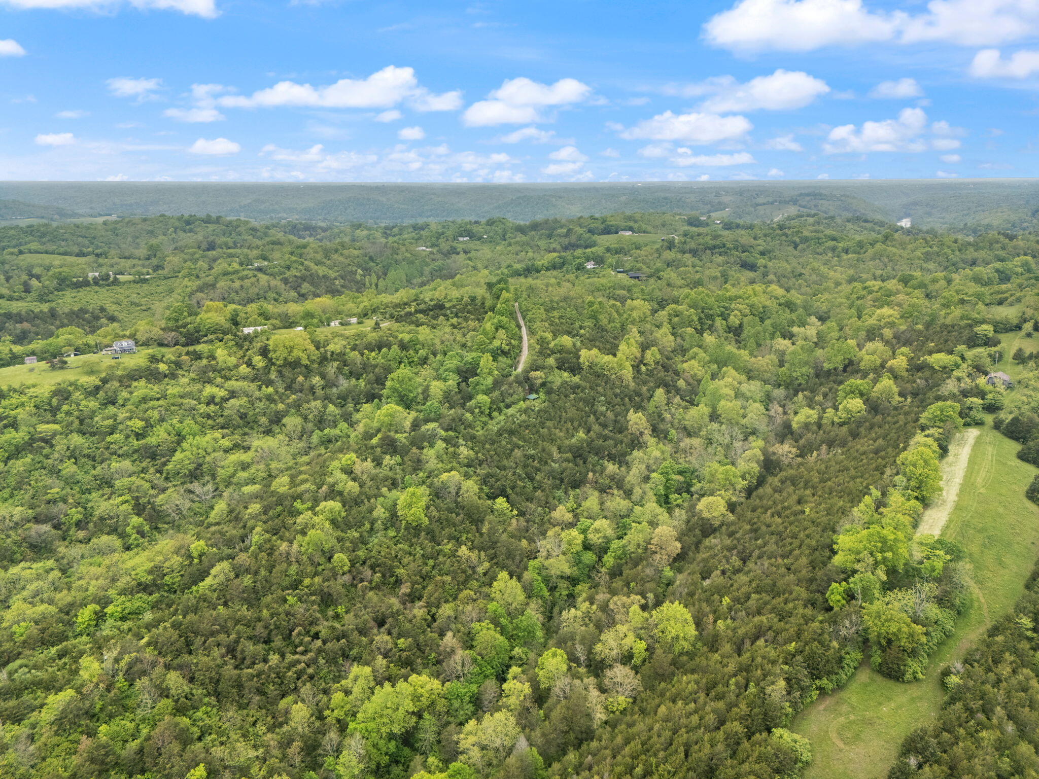571 Whitlock Road Richmond, KY 40475 - Photo 46 of 59 32-web-or-mls-DJI_20250509105802_0090_D