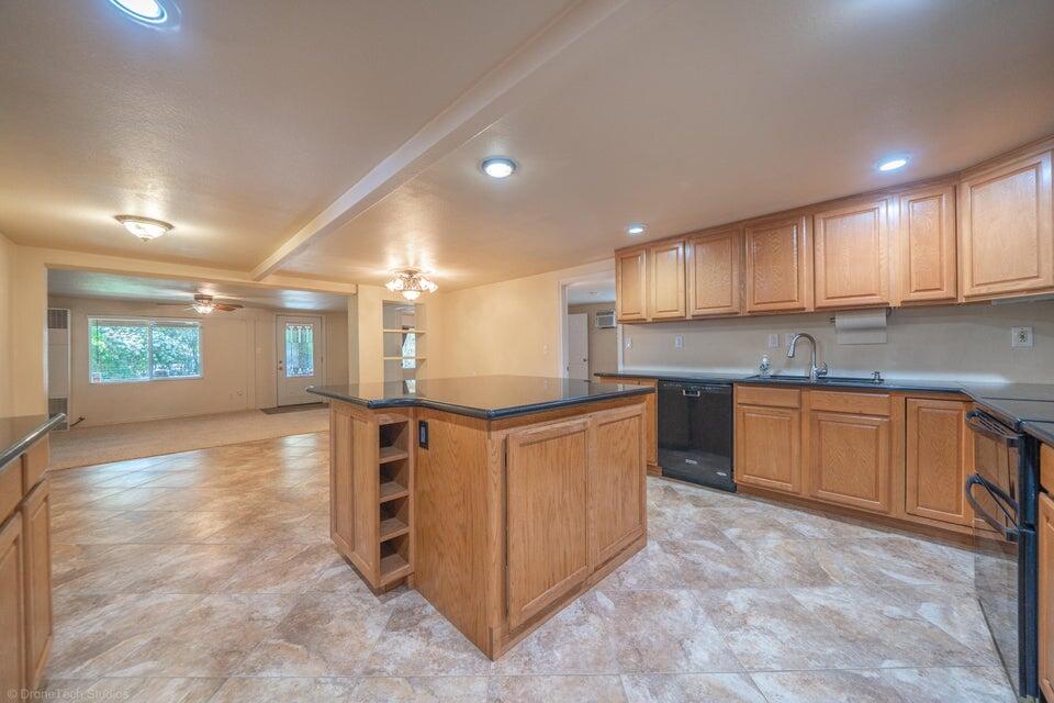 21785 Bend Ferry Road Red Bluff, CA 96080 - Photo 37 of 46 20240422222420883755000000-o
