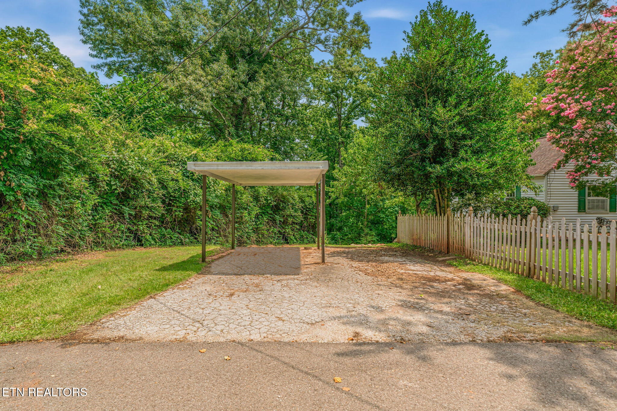 904 Lester Road Knoxville, TN 37920 - Photo 34 of 46 41-web-or-mls-904 Lester Road-33