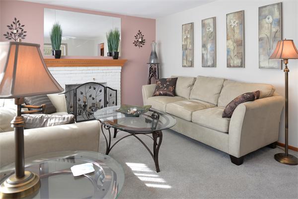 34 Woodland Road Georgetown, MA 01833 - Photo 3 of 28 Gallery Image 3