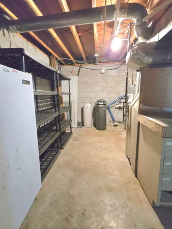 $299,900 | 8081 East Arthur Road, Hesperia, MI 49421