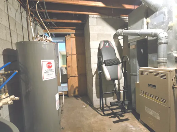 $299,900 | 8081 East Arthur Road, Hesperia, MI 49421