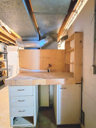 $299,900 | 8081 East Arthur Road, Hesperia, MI 49421