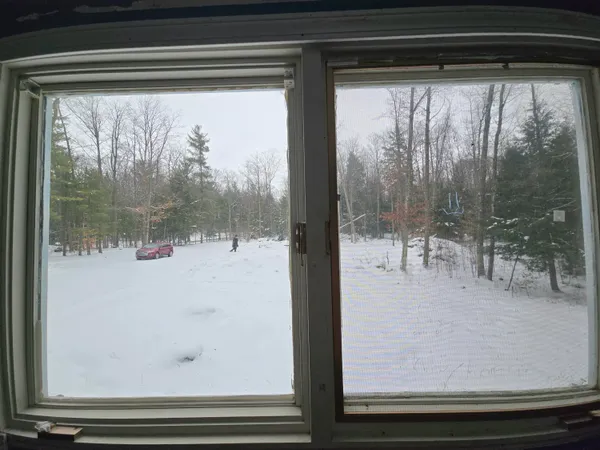 $299,900 | 8081 East Arthur Road, Hesperia, MI 49421