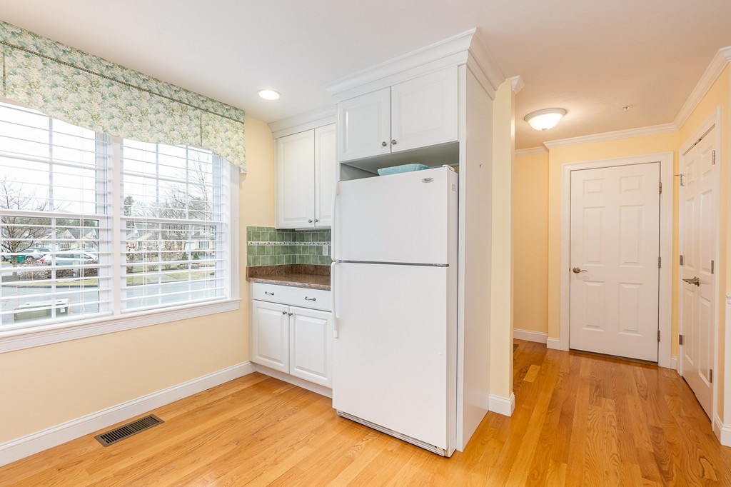 38 Ellsworth Village Road, Unit 38 Acton, MA 01720 - Photo 5 of 27 Gallery Image 5