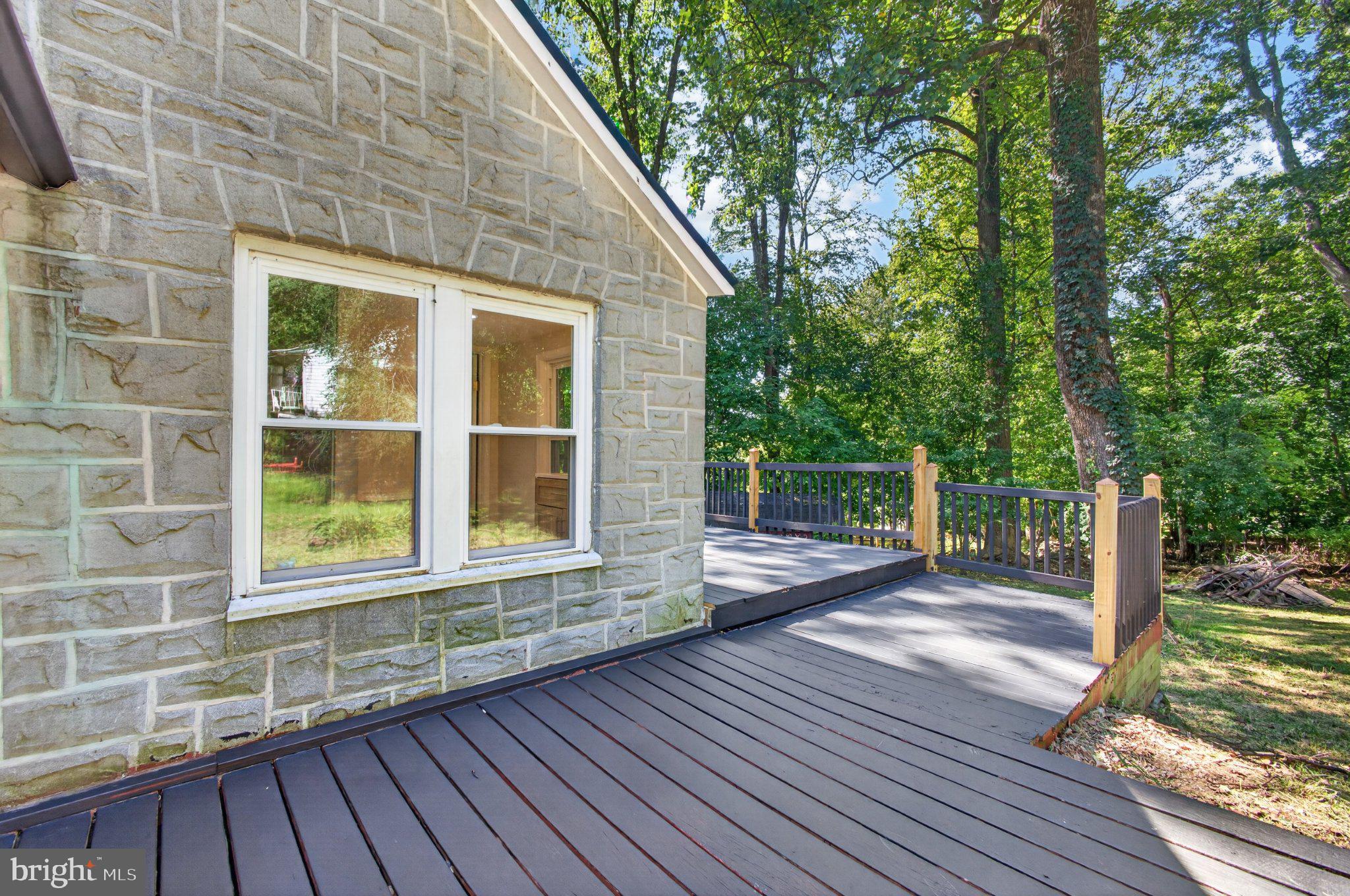 21 Silver Swallow Road Reading, PA 19606 - Photo 28 of 31 Gallery Image 28