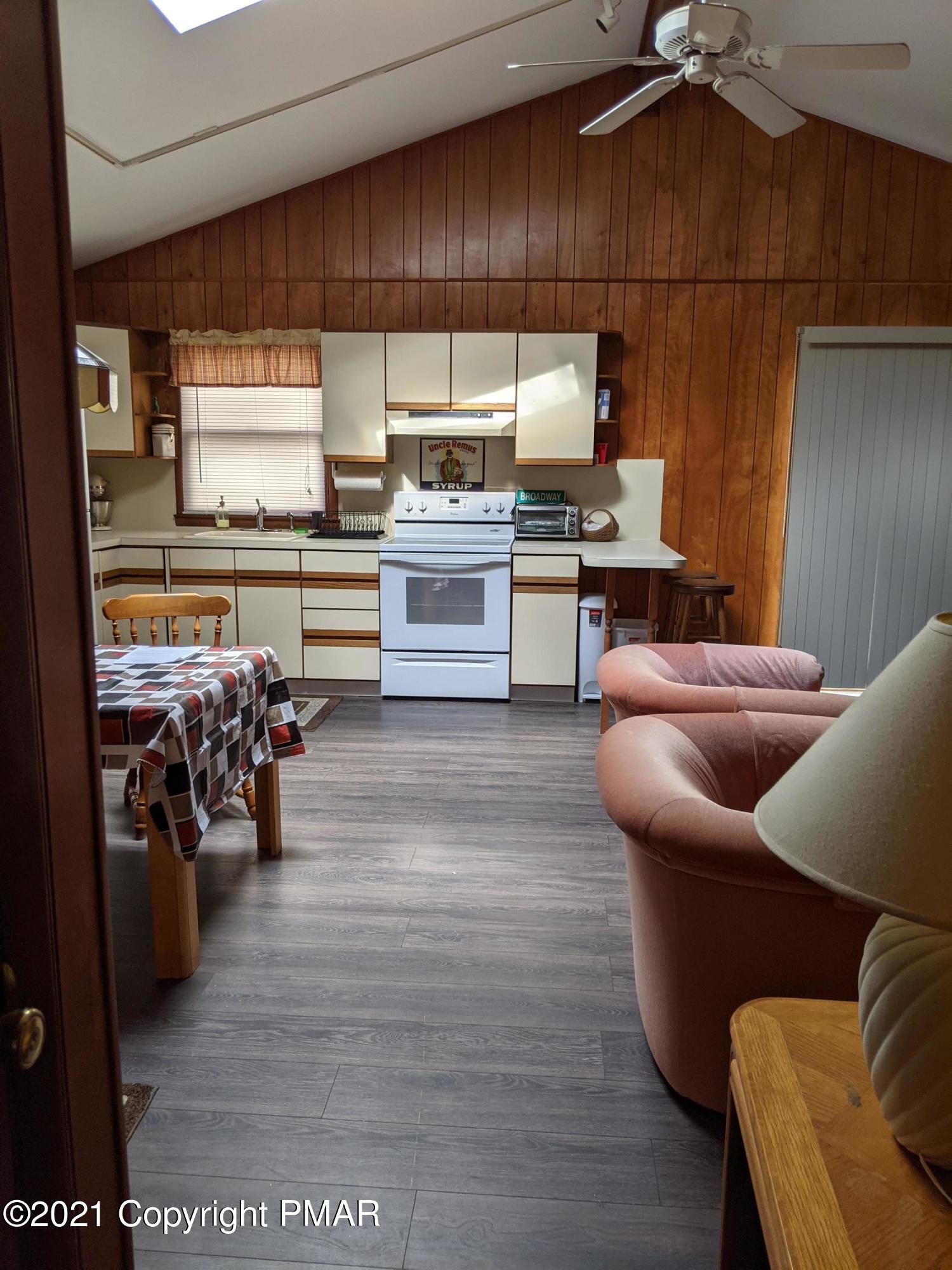 53 Maple Road Gouldsboro, PA 18424 - Photo 25 of 29 PXL_20210430_132053681