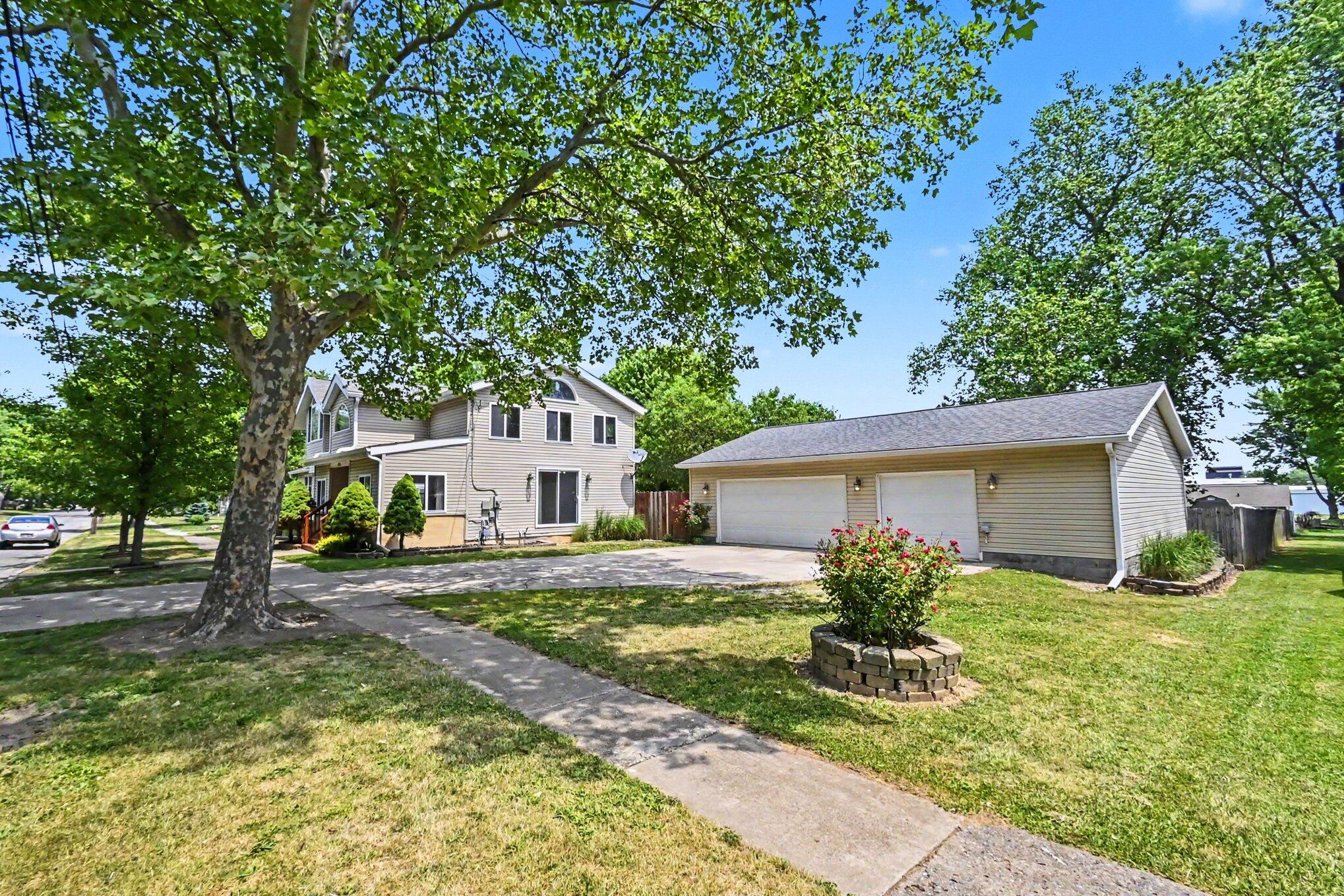 1011 State Street Adrian, MI 49221 - Photo 28 of 37 030_file_5148