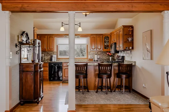 $354,894 | 5050 Spinnaker Lane, Unit F, Crown Point, IN 46307