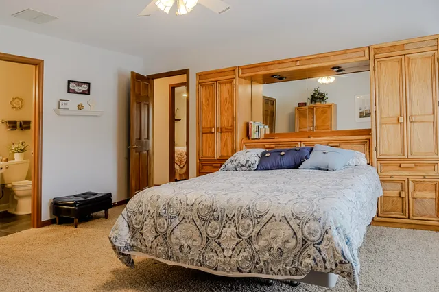 $354,894 | 5050 Spinnaker Lane, Unit F, Crown Point, IN 46307