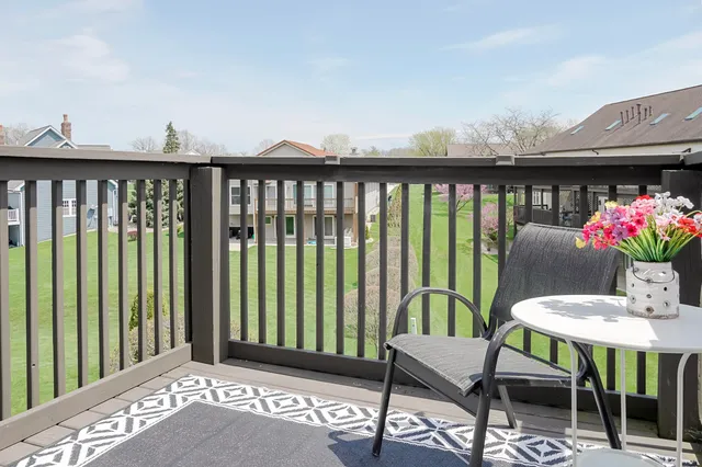 $354,894 | 5050 Spinnaker Lane, Unit F, Crown Point, IN 46307