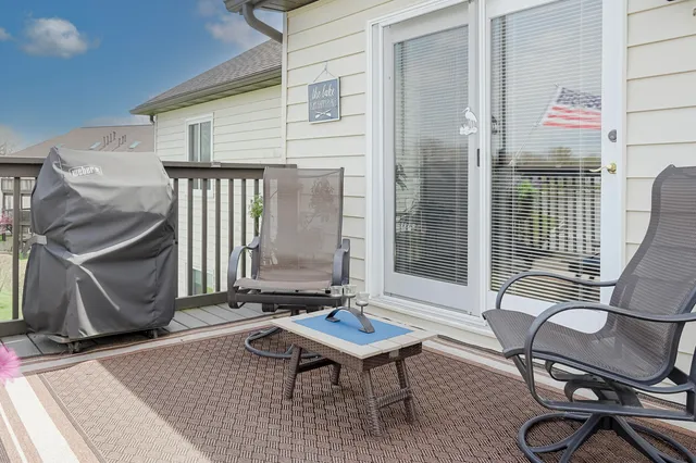 $354,894 | 5050 Spinnaker Lane, Unit F, Crown Point, IN 46307