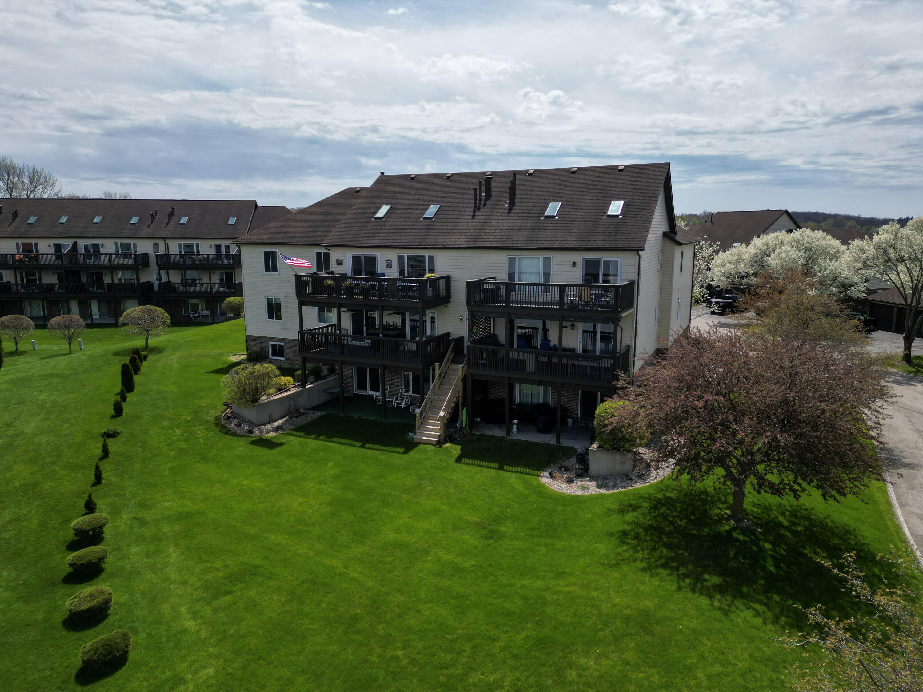 5050 Spinnaker Lane, Unit F Crown Point, IN 46307 - Photo 40 of 98 3000x2250