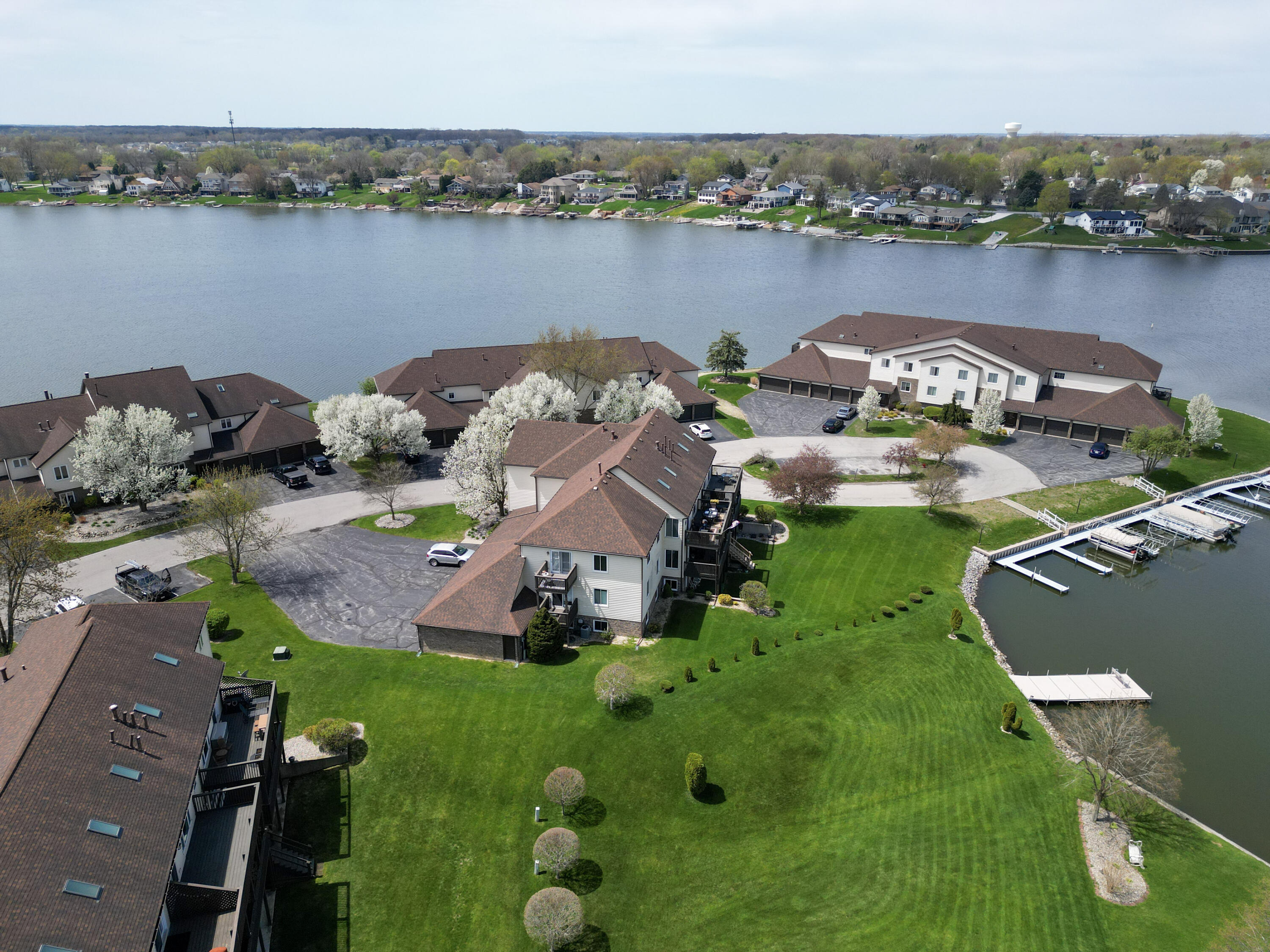 5050 Spinnaker Lane, Unit F Crown Point, IN 46307 - Photo 44 of 98 3000x2250