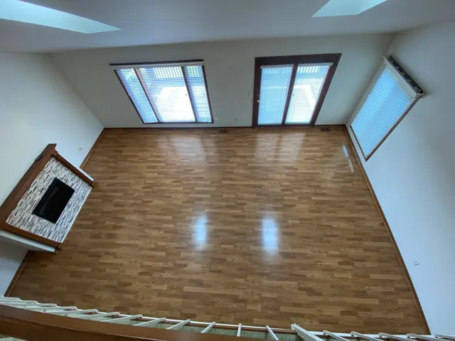 $354,894 | 5050 Spinnaker Lane, Unit F, Crown Point, IN 46307