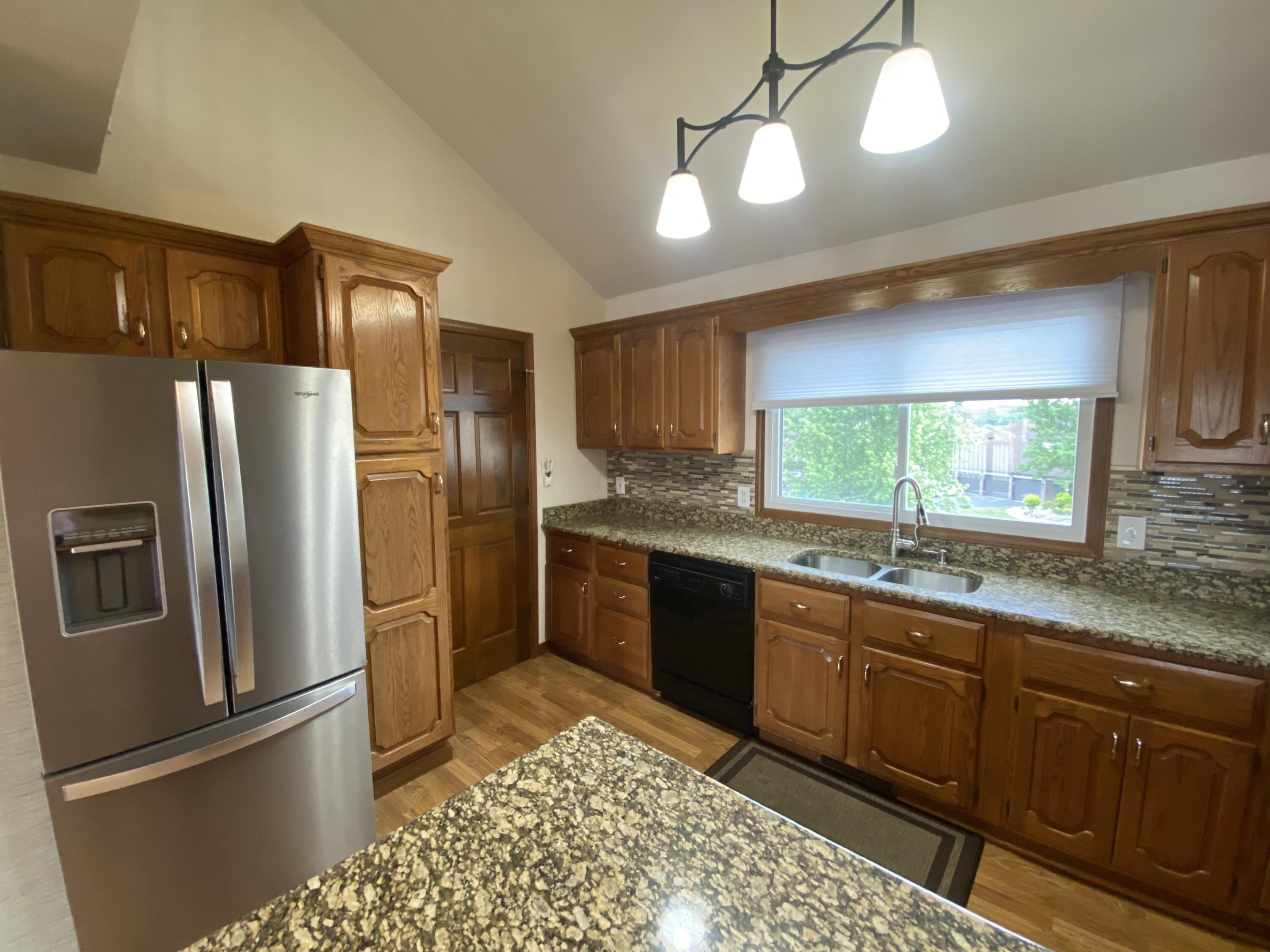 5050 Spinnaker Lane, Unit F Crown Point, IN 46307 - Photo 65 of 98 3000x2250