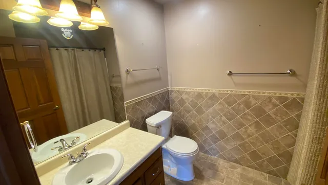 $354,894 | 5050 Spinnaker Lane, Unit F, Crown Point, IN 46307