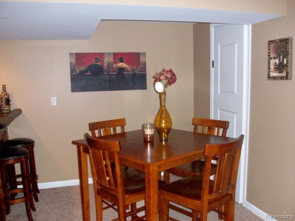 3710 Briarbrooke Lane Rochester, MI 48306 - Photo 20 of 22 Briarbrooke bsmt table.jpg