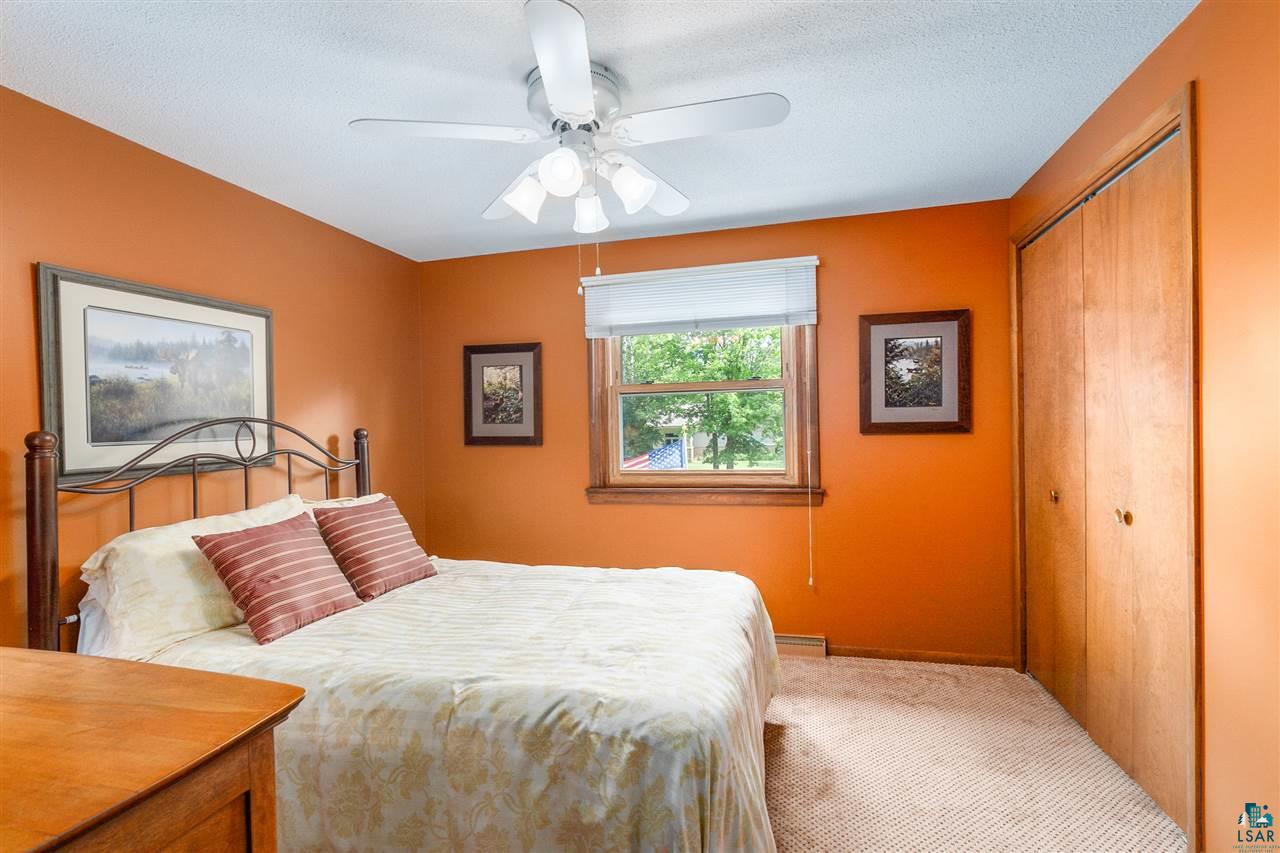 1947 Hartley Road Duluth, MN 55803 - Photo 13 of 39 Bedroom