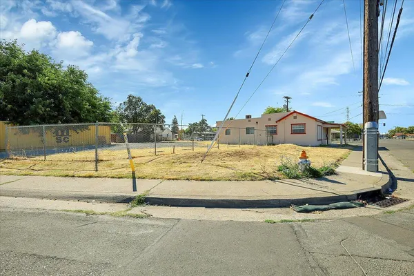 $449,000 | 3090 Marysville Boulevard, Sacramento, CA 95815