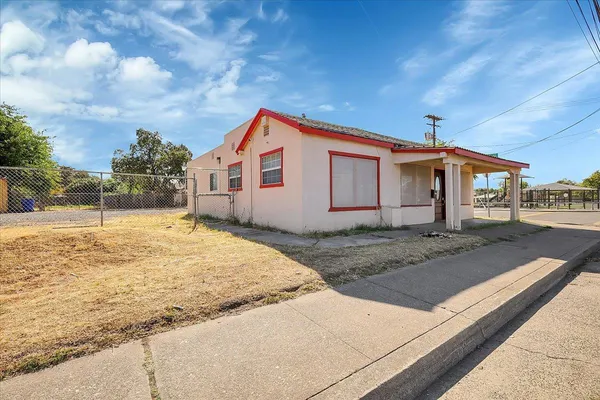 $449,000 | 3090 Marysville Boulevard, Sacramento, CA 95815