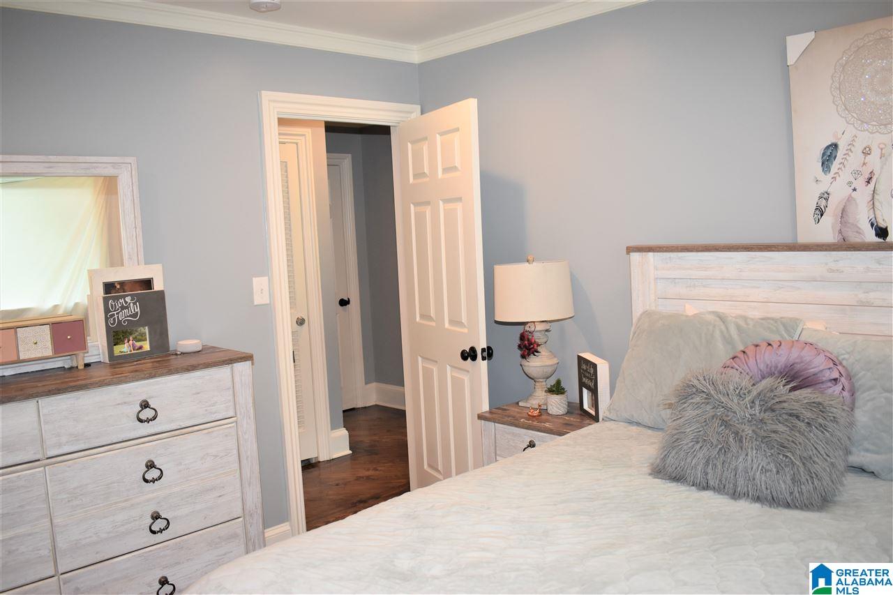 2237 Chapel Hill Road Birmingham, AL 35216 - Photo 23 of 34