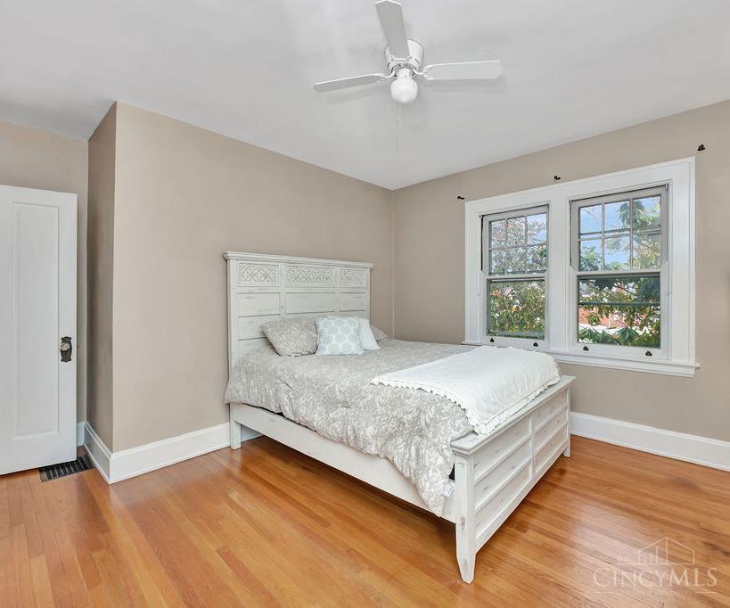 2913 Madison Road Cincinnati, OH 45209 - Photo 26 of 45