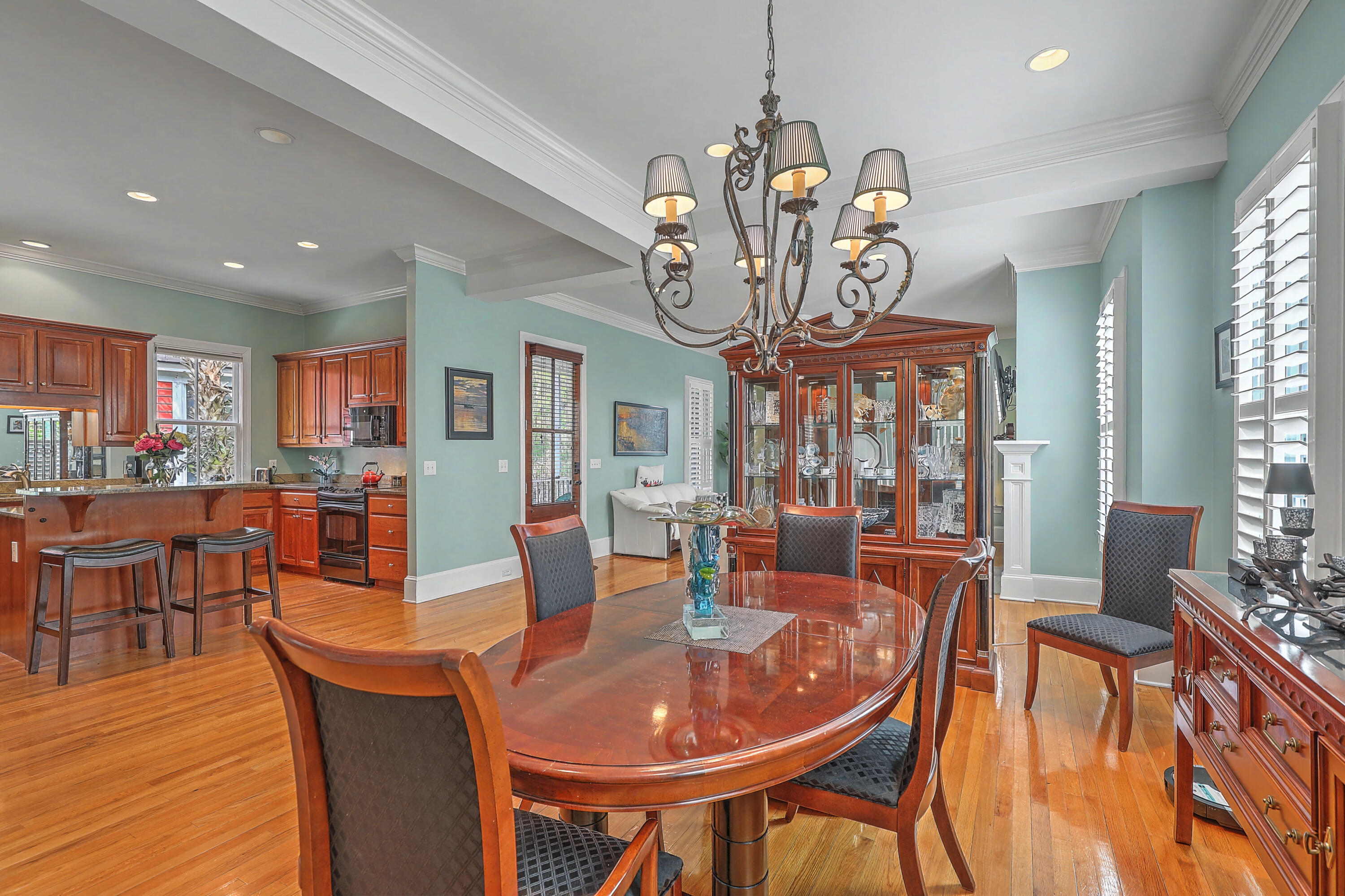 129 Jakes Lane Mount Pleasant, SC 29464 - Photo 8 of 42 04_0W7A3814_15_16_17_18_19_20