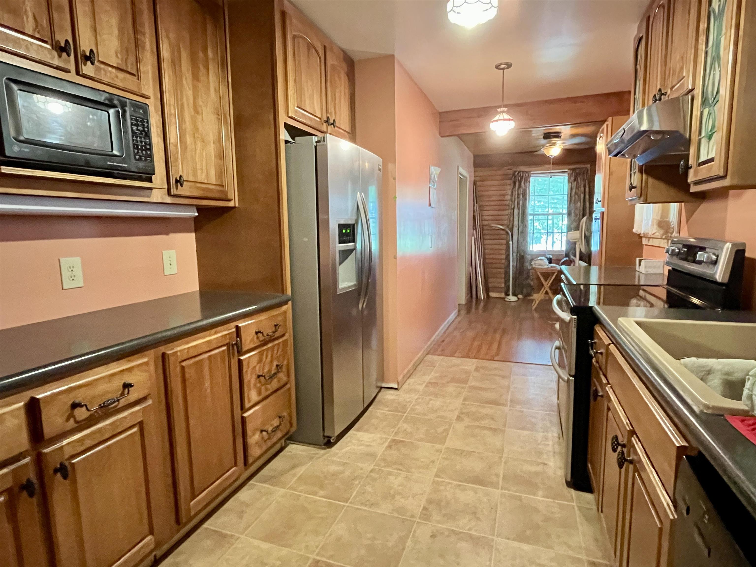 714 Moss Road Memphis, TN 38117 - Photo 4 of 21 Gallery Image 4