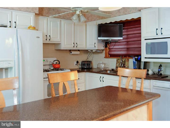 1715 Pin Oak Road Williamstown, NJ 08094 - Photo 8 of 25 Gallery Image 8
