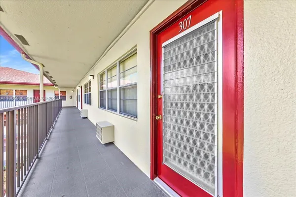 $1,500 | 13500 Southwest 1st Street, Unit 307U, Pembroke Pines, FL 33027