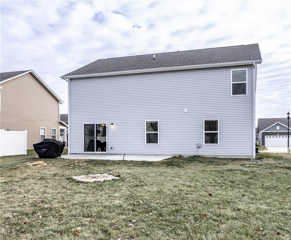 222 Rambling Road Greenfield, IN 46140 - Photo 35 of 37