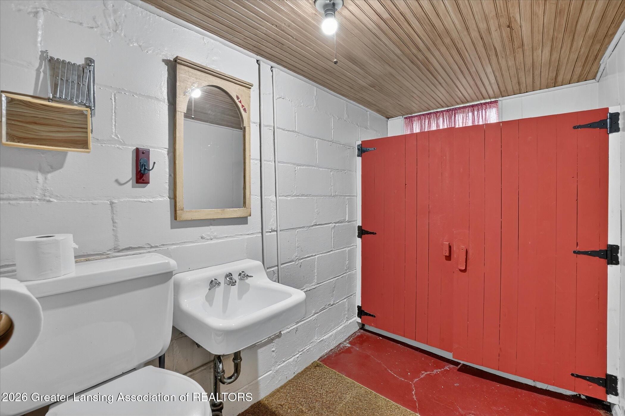 1716 Tecumseh River Road Lansing, MI 48906 - Photo 38 of 51 Basement Bathroom