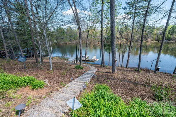 $995,000 | 4726 Crystal Falls Avenue, Hickory, NC 28601