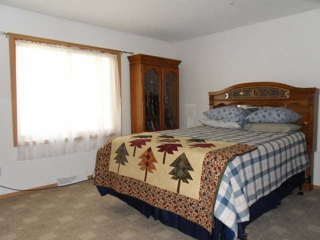6009 Redpine Lane Rhinelander, WI 54501 - Photo 12 of 15 Gallery Image 12