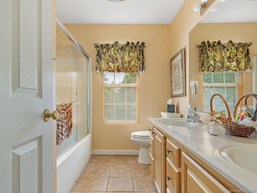 34 Fox Ridge Drive Fletcher, NC 28732 - Photo 29 of 34 Gallery Image 29