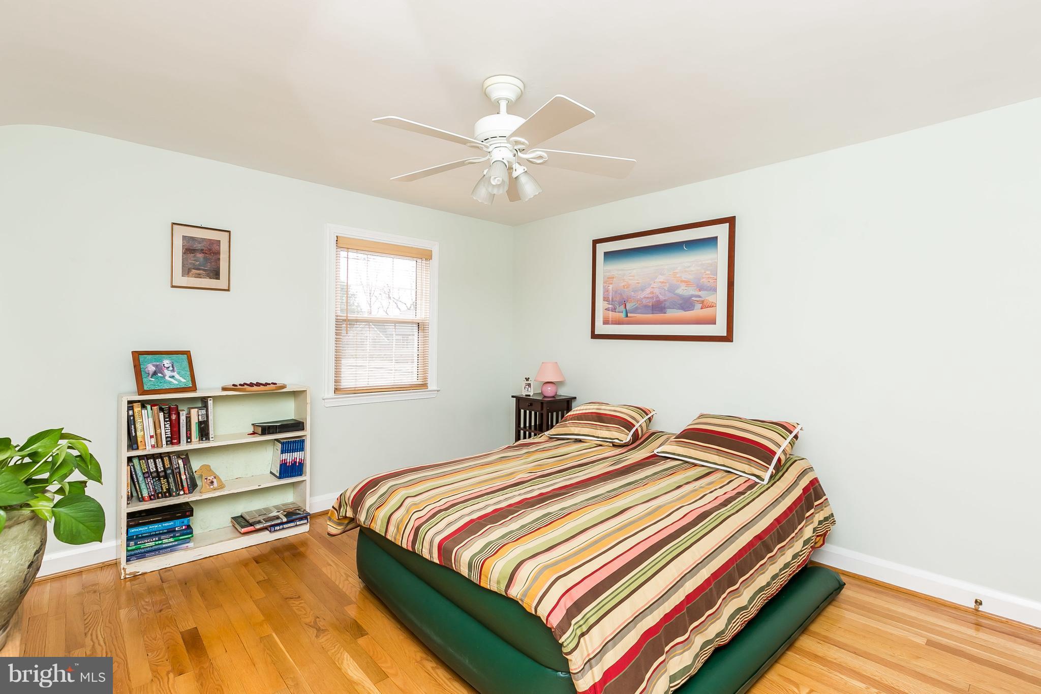 605 Round Oak Road Baltimore, MD 21204 - Photo 14 of 25 Bedroom