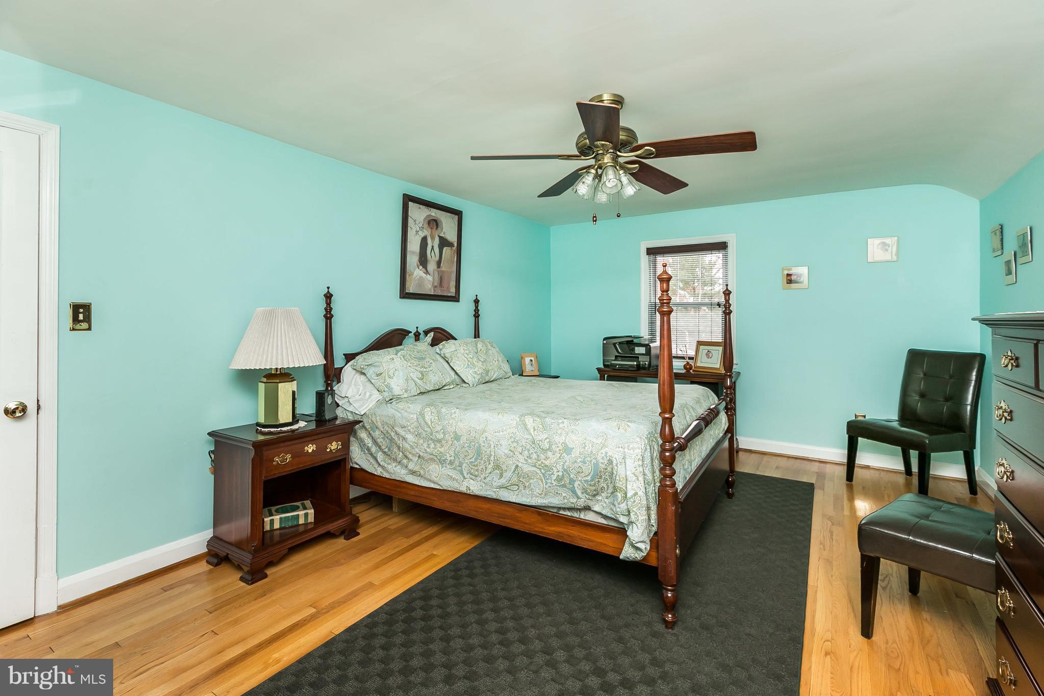 605 Round Oak Road Baltimore, MD 21204 - Photo 18 of 25 Bedroom