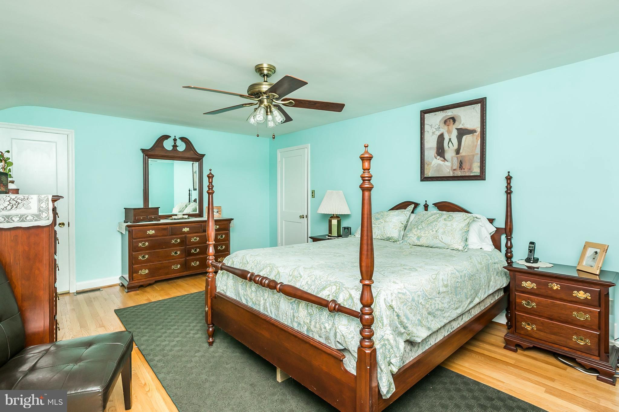 605 Round Oak Road Baltimore, MD 21204 - Photo 19 of 25 Bedroom