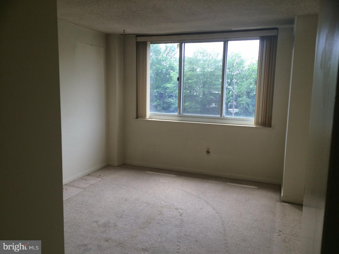 1840 Frontage Road, Unit 305 Cherry Hill, NJ 08034 - Photo 4 of 6 Gallery Image 4