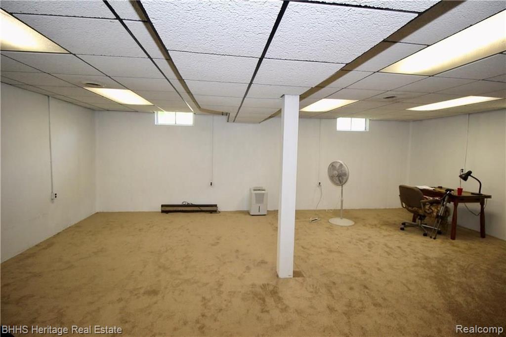 3333 Gregory Road Gregory, MI 48137 - Photo 12 of 21
