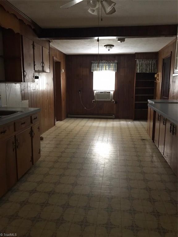 1664 Piney Grove Church Road Danbury, NC 27016 - Photo 6 of 15