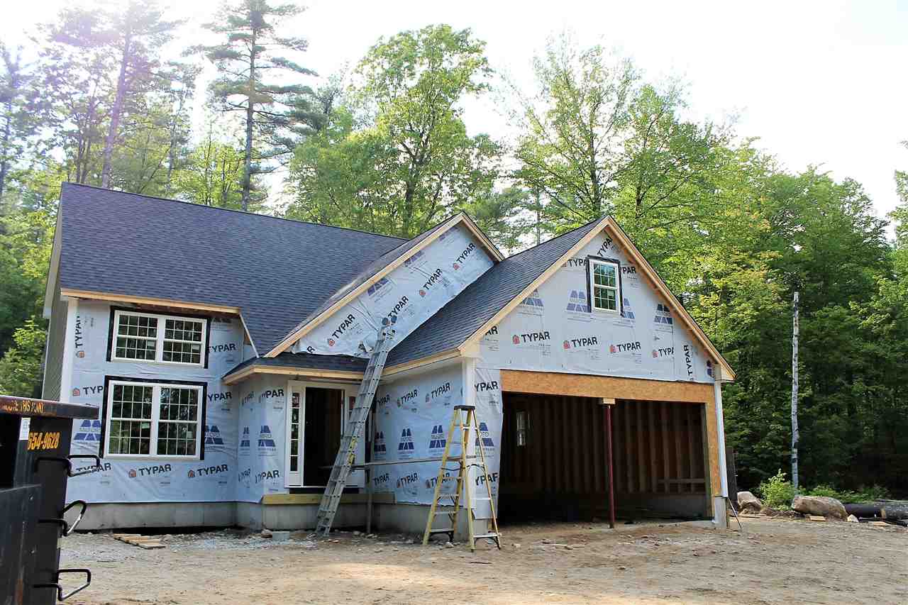 279 Mile Slip Road Milford, NH 03055 - Photo 1 of 9
