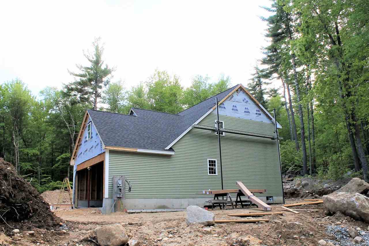279 Mile Slip Road Milford, NH 03055 - Photo 3 of 9