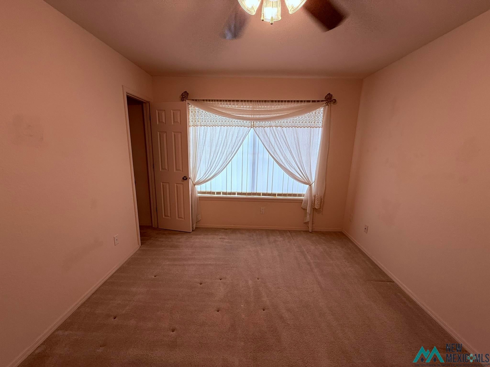 300 Rio Grande Circle Elephant Butte, NM 87935 - Photo 13 of 99 Gallery Image 13