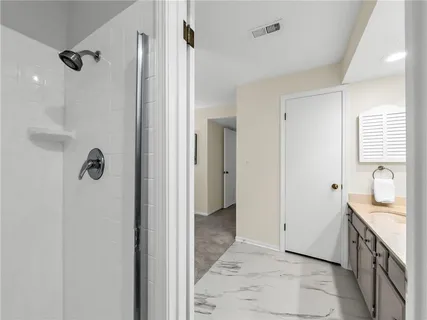 $265,000 | 6634 West 109th Street, Unit F, Overland Park, KS 66211