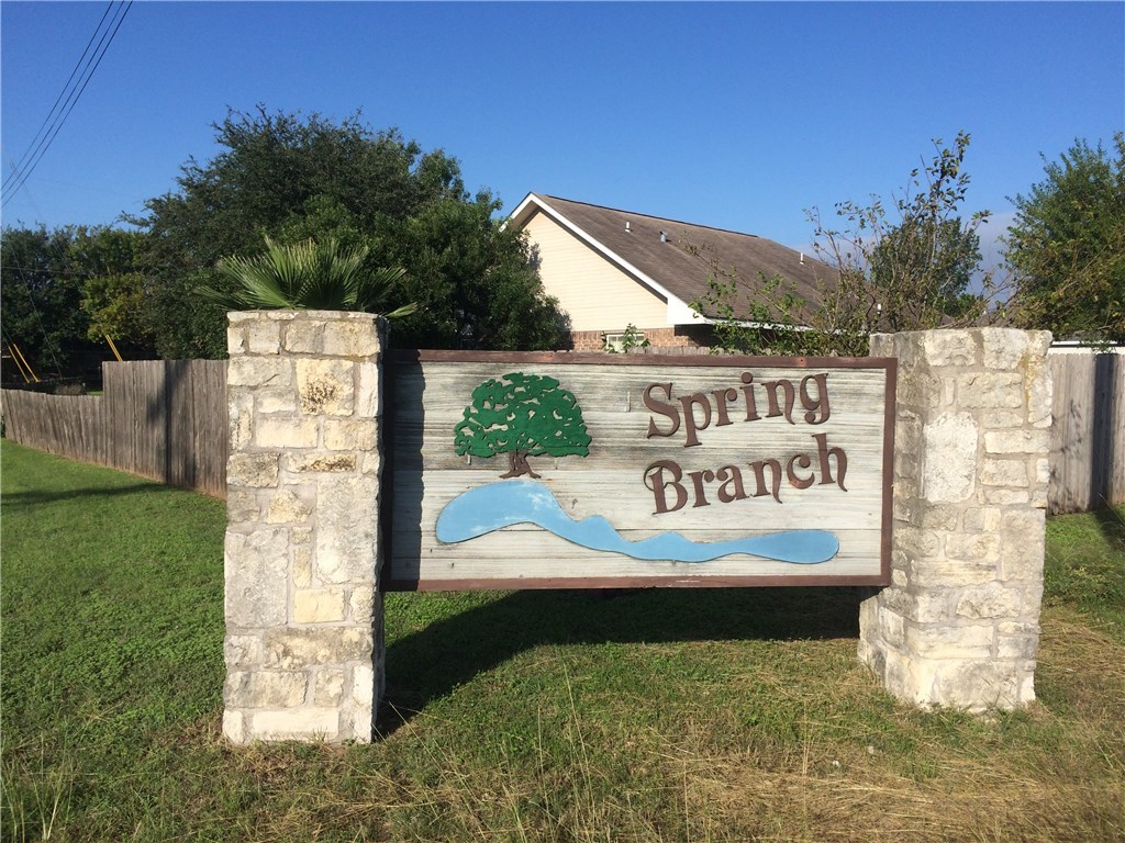 121 Ansleys Way Kyle, TX 78640 - Photo 15 of 39